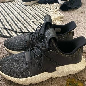 adidas men’s 10.5